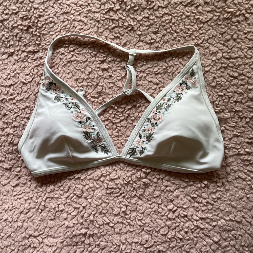 assorted size m/l bikini bundle - Picture 7 of 9